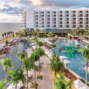 https://hotel-hilton-cancun.quintano-roohotels.com