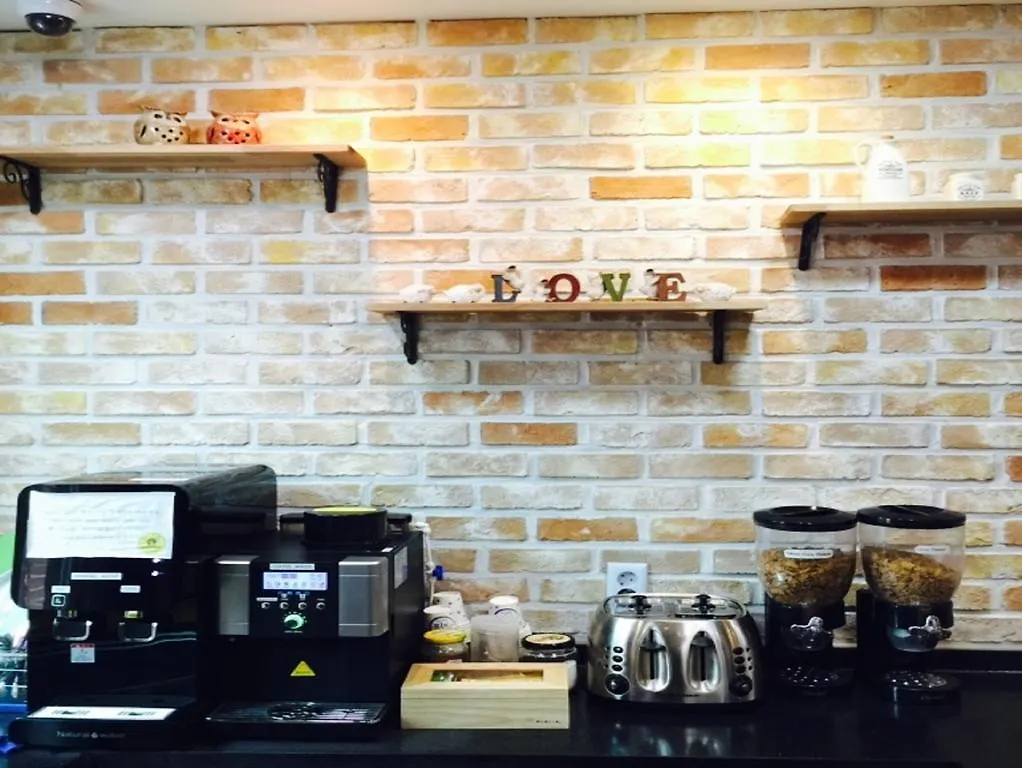 24 Guesthouse Myeongdong Avenue Seoul Guest house